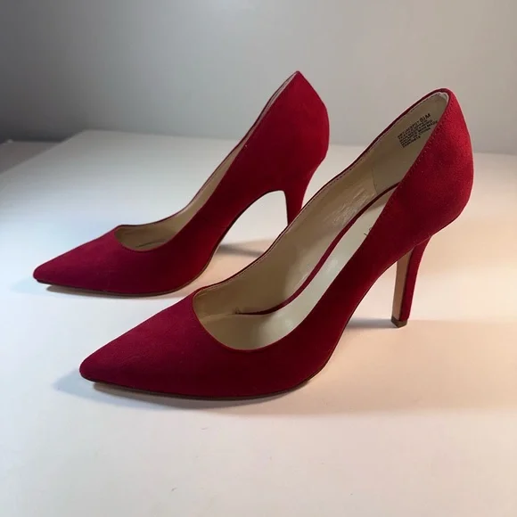 Nine West Women Red Suede Pointed Toe Pump Heels Size 8 1/2M, 3 3/4 in. heel New - Picture 3 of 8